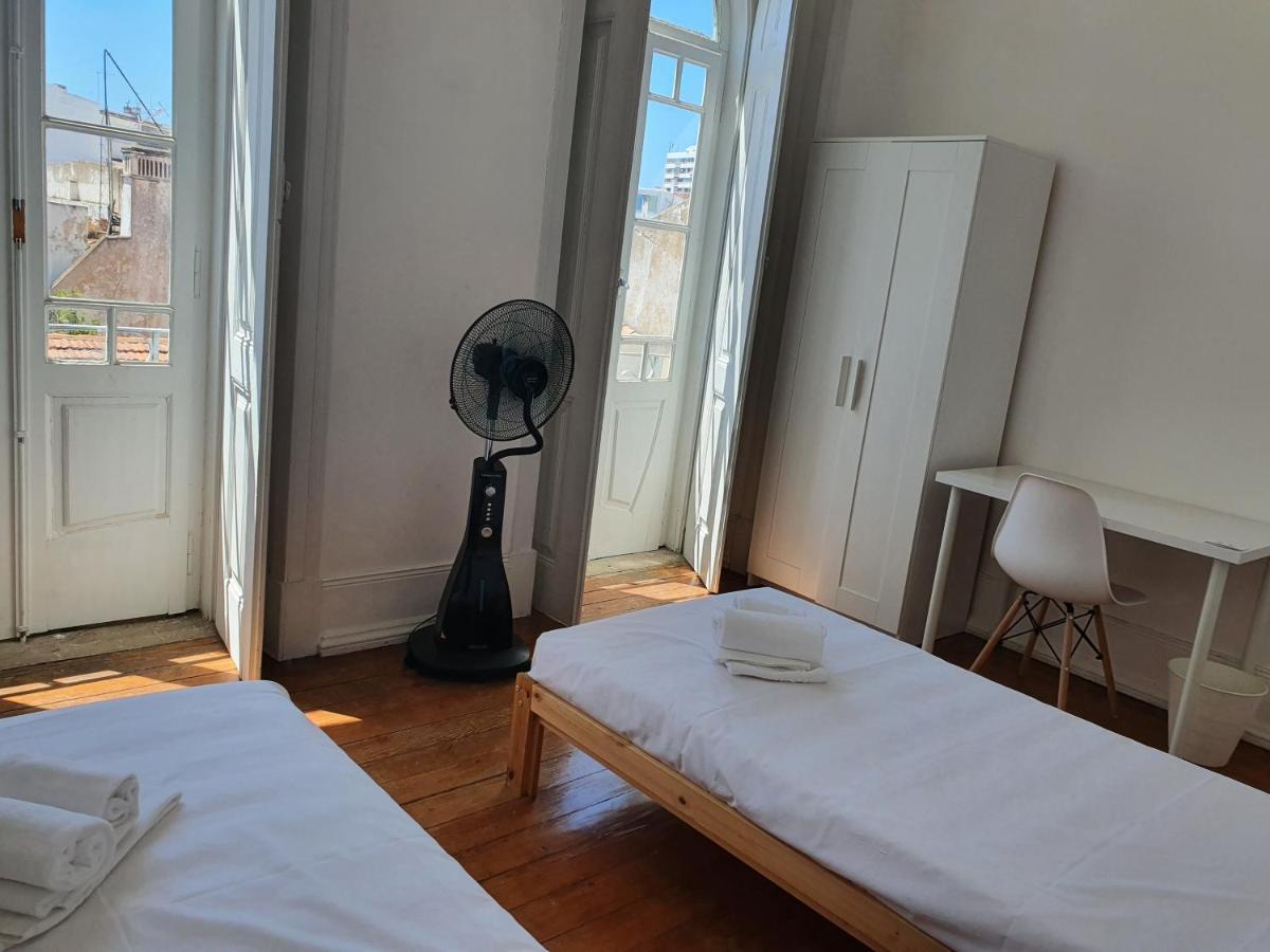 פארו Baixa Terrace Hostel מראה חיצוני תמונה
