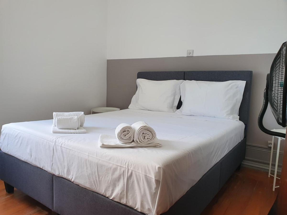 פארו Baixa Terrace Hostel מראה חיצוני תמונה
