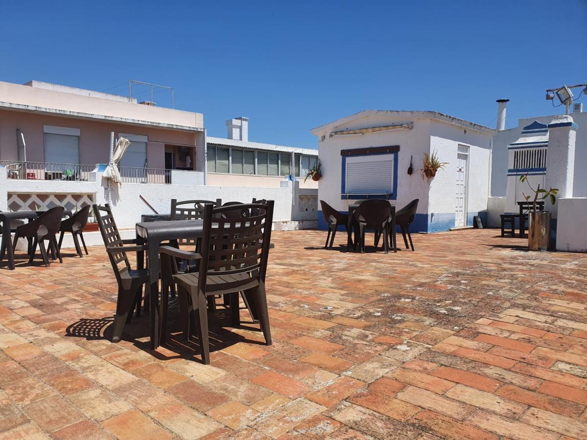 פארו Baixa Terrace Hostel מראה חיצוני תמונה