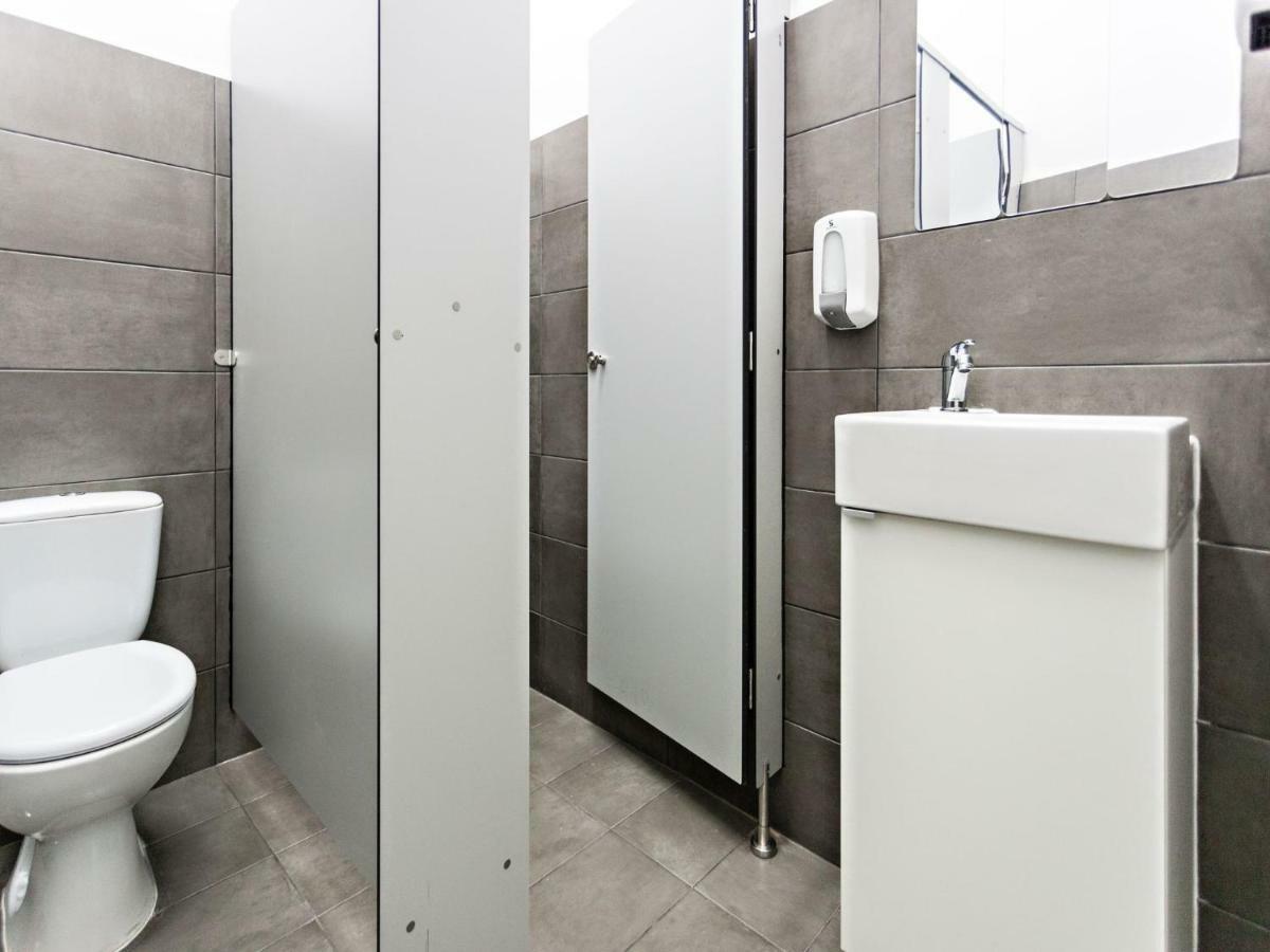 פארו Baixa Terrace Hostel מראה חיצוני תמונה